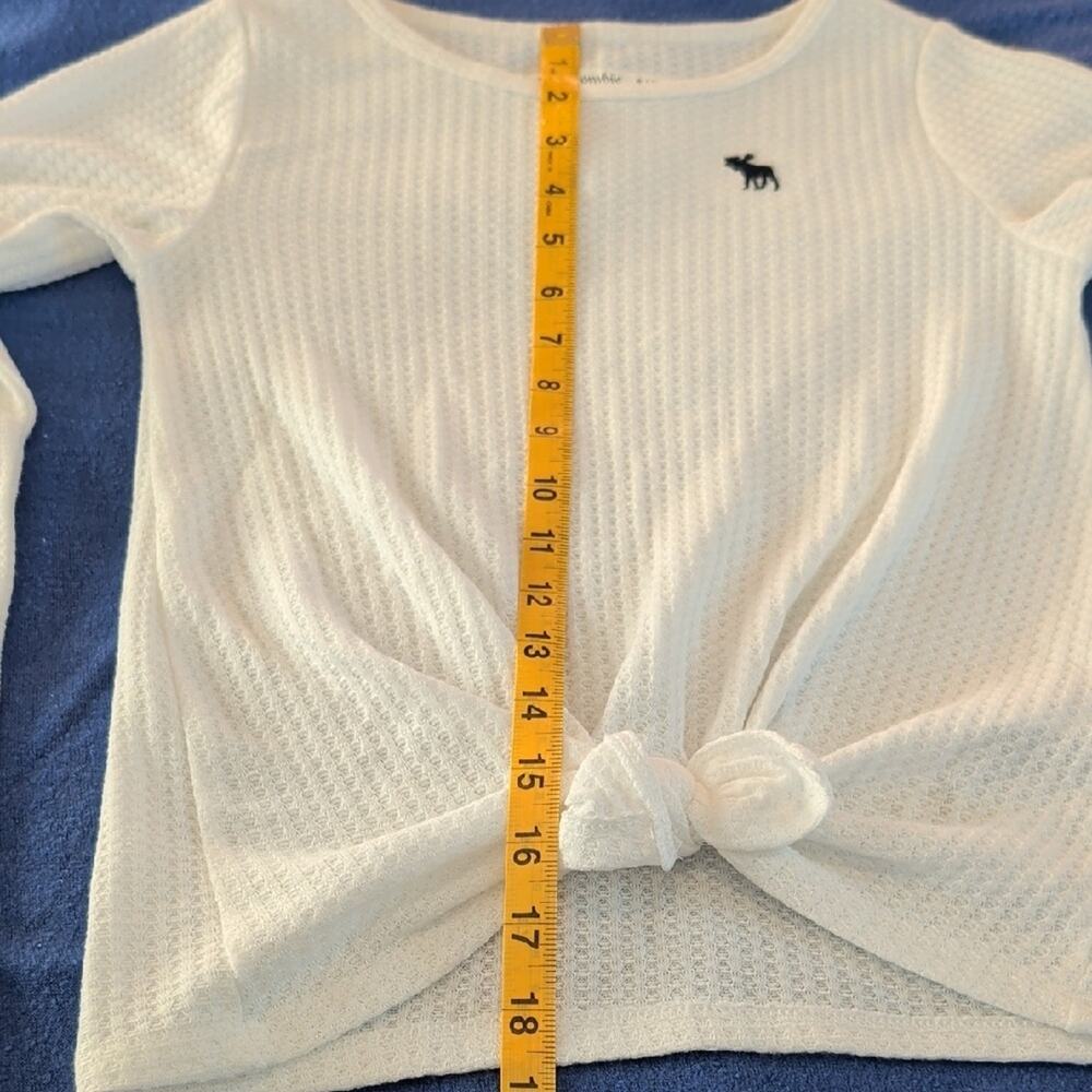 Abercrombie Kids Waffle Knit Tie Front Shirt Girls 9/10 White Long Sleeve Moose - Picture 6 of 7